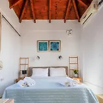 Aliki ,aegean Sea Breeze 750m From The Beach! ハニア