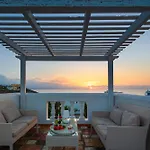 Aliki ,aegean Sea Breeze 750m From The Beach! ハニア