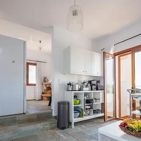 Villa Aliki ,aegean Sea Breeze 750m From The Beach!