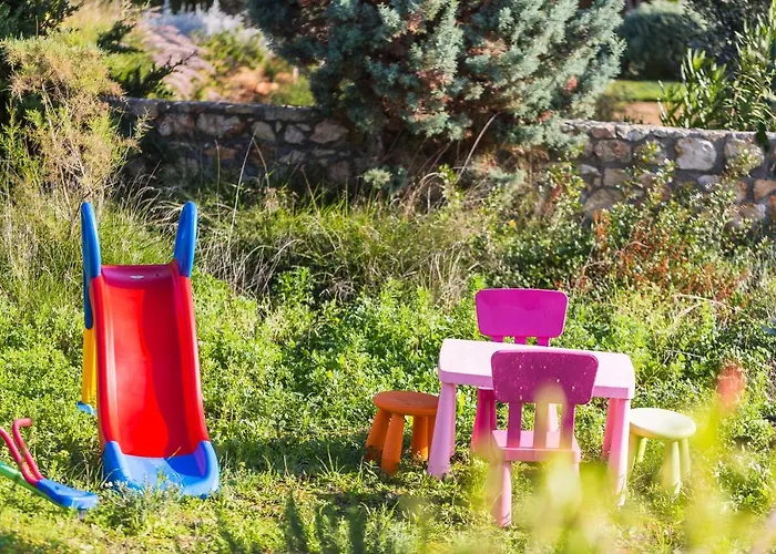 Aliki ,aegean Sea Breeze 750m From The Beach! *