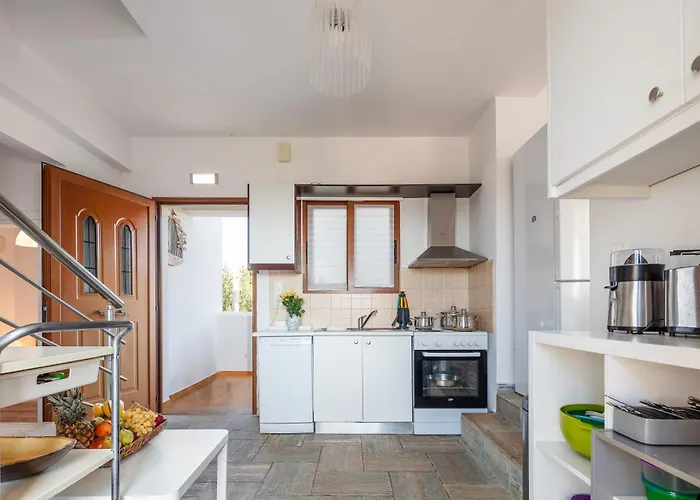 Aliki ,aegean Sea Breeze 750m From The Beach! Вилла