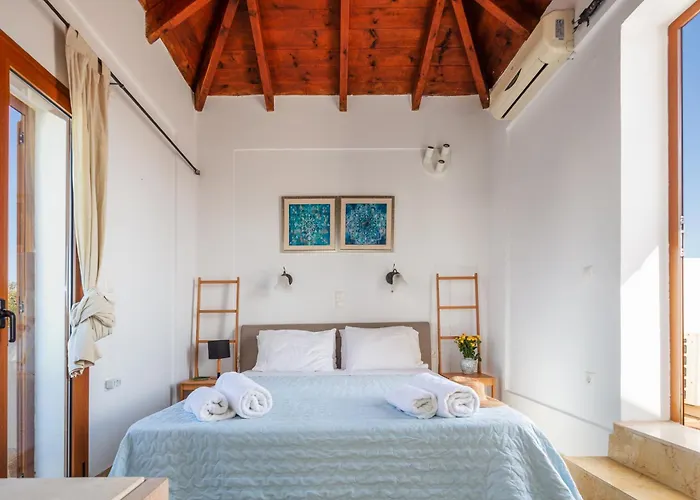 Aliki ,aegean Sea Breeze 750m From The Beach! Ханья