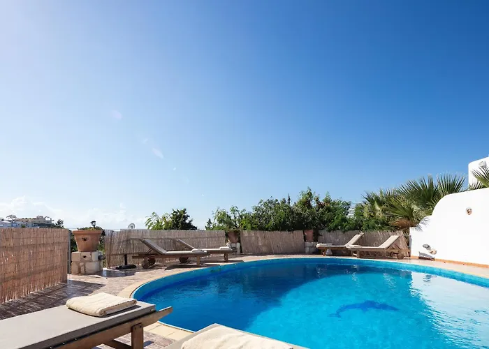 Вилла Aliki ,aegean Sea Breeze 750m From The Beach!