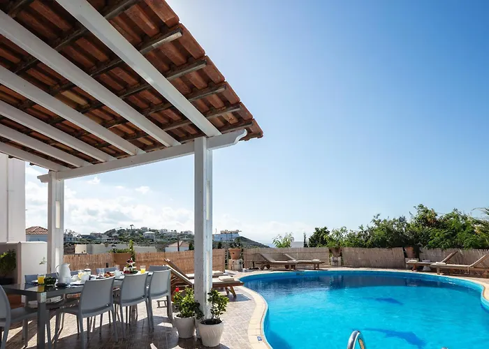 Вилла Aliki ,aegean Sea Breeze 750m From The Beach!