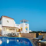 Aliki ,aegean Sea Breeze 750m From The Beach! * خانيا
